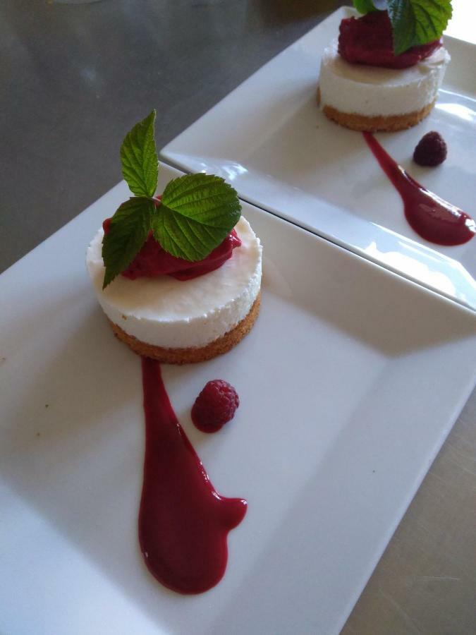 Le Piano Hotel Biesles ภายนอก รูปภาพ